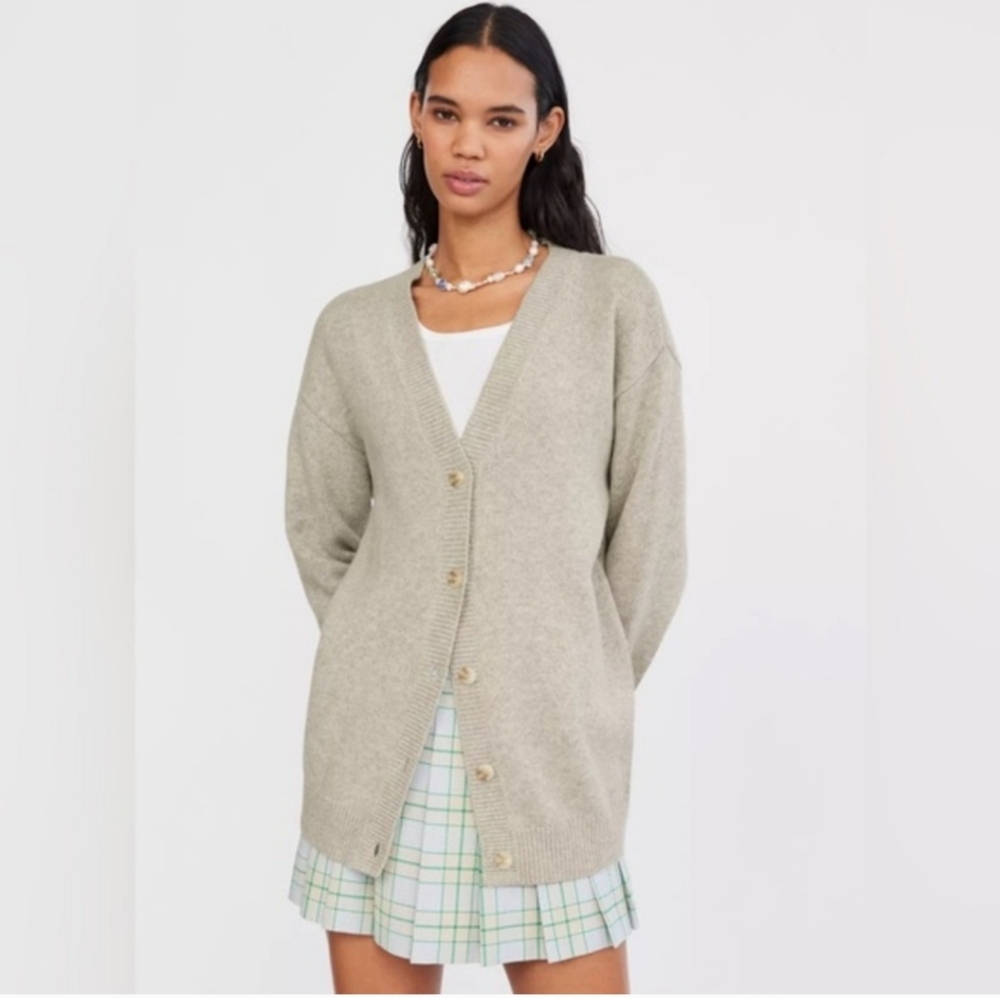 Aritzia gray Cardigan